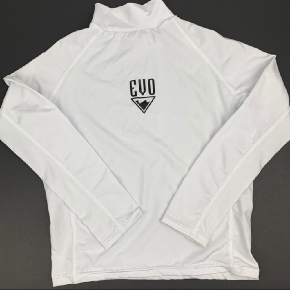 Kids’ EVO white long sleeve rash guard